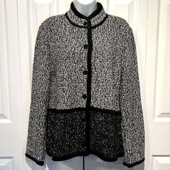Karl‎ Lagerfeld Black/White Button Up Cardigan Sweater Size L - Picture 1 of 12